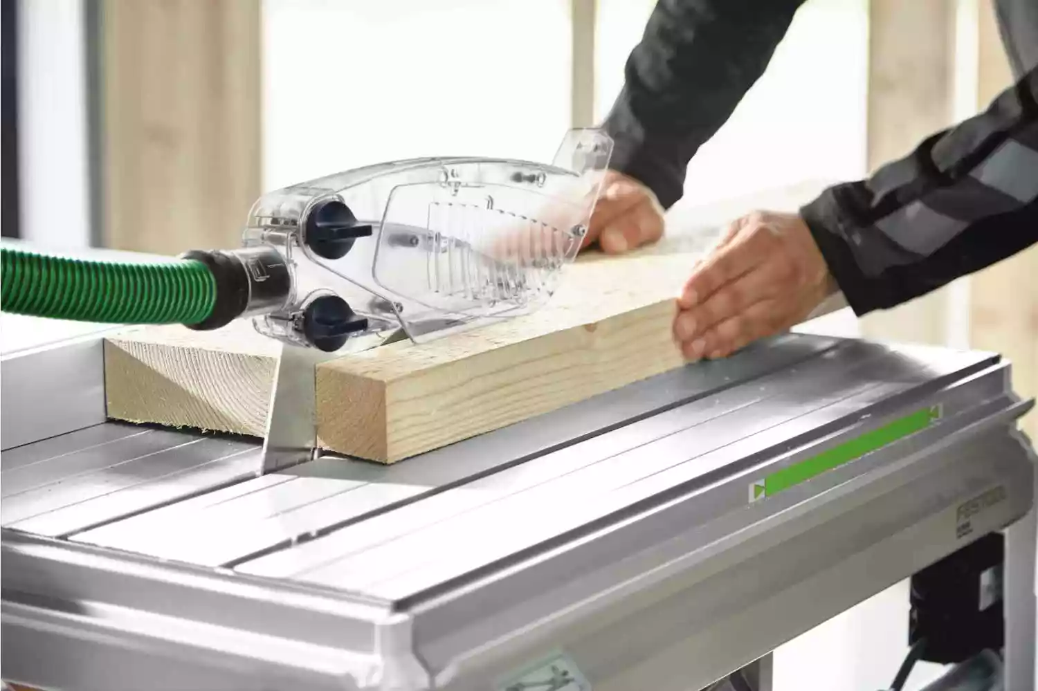 Festool PRECISIO CS 70 EG Trek-/afkortzaagmachine - 2200W - 225mm thumbnail 4