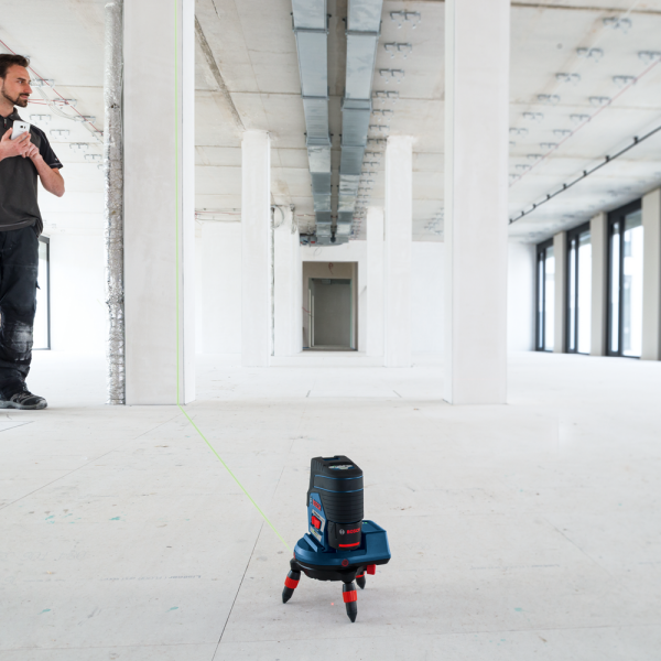 Bosch RM3 Houder Laser - 120 X 135mm + RC 2 Afstandsbediening - Detailed view of the product