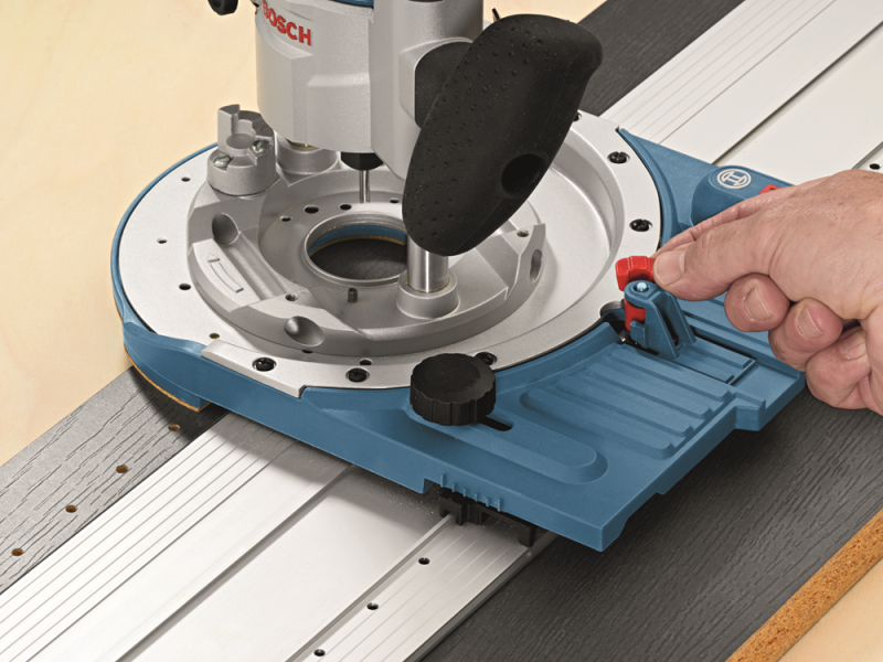 Bosch FSN RA 32 1600 Geleiderail Met Gatenraster - 32-gats - Detailed view of the product