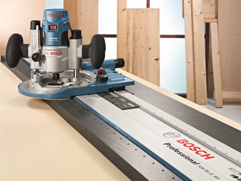 Bosch FSN RA 32 1600 Geleiderail Met Gatenraster - 32-gats - Detailed view of the product