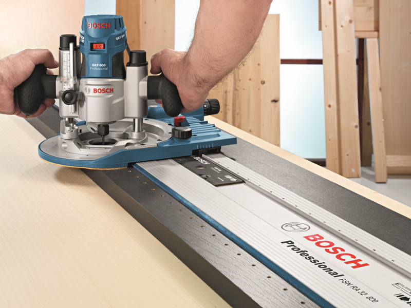 Bosch FSN RA 32 1600 Geleiderail Met Gatenraster - 32-gats - Detailed view of the product