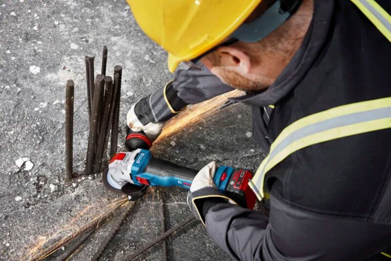 Bosch GWX 18V-11 S 18V Accu X-LOCK Haakse Slijper Body In L-Boxx - 125mm - Detailed view of the product