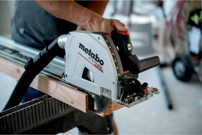 Metabo KT 18 LTX 66 BL 18V Li-ion Accu Invalcirkelzaag Body In MetaBOX - 165 X 20mm - Koolborstelloos - Detailed view of the product