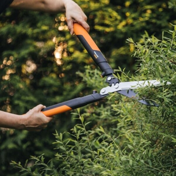 Fiskars 1023631 PowerGear X HSX92 Heggenschaar - 230mm - Detailed view of the product