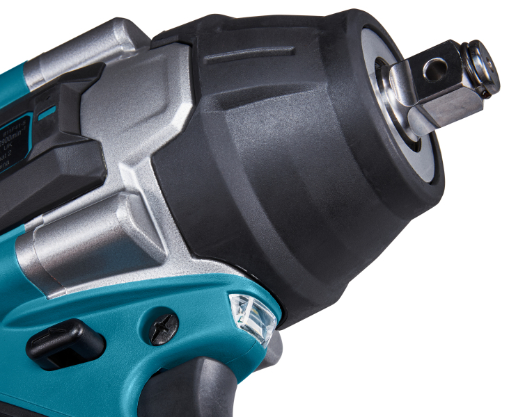 Makita TW007GZ XGT 40V Max Li-ion Accu Slagmoersleutel Body - Detailed view of the product