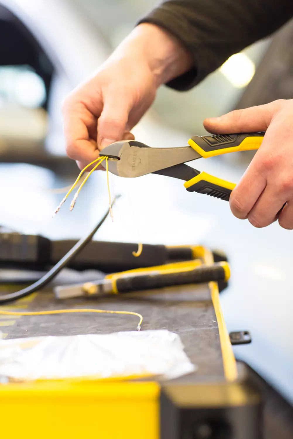 Stanley STHT0-74456 Dynagrip Combinatietang - CG - 150mm thumbnail 2