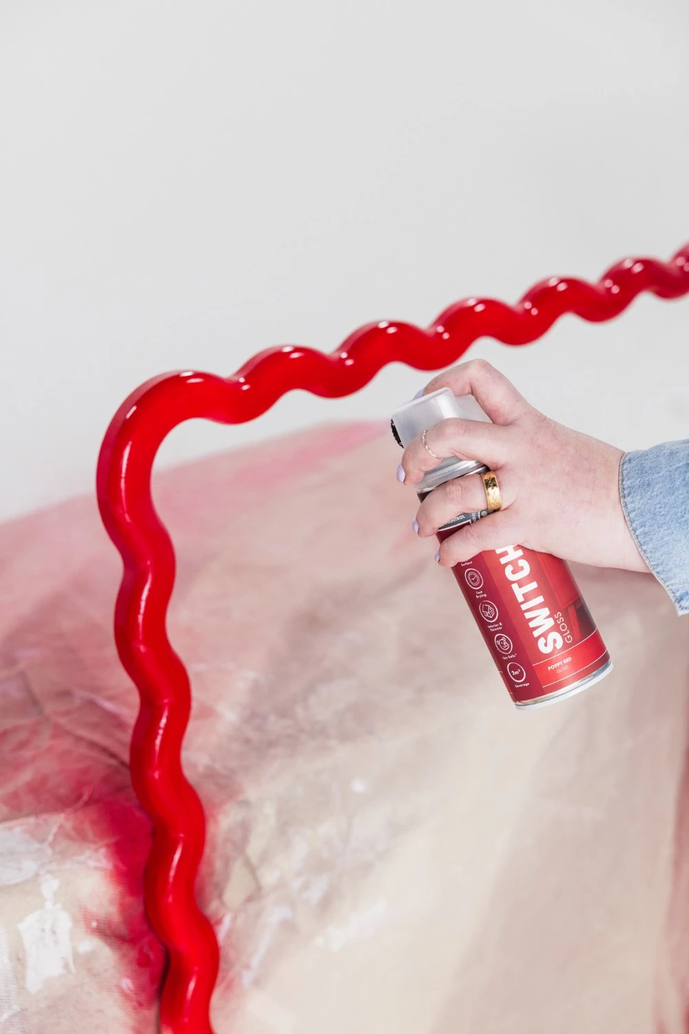 Rust-Oleum Switch Spuitlak - Hoogglans Klaproosrood - 400ml thumbnail 3