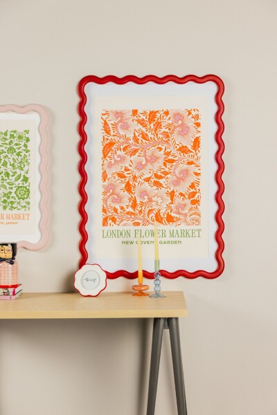 Rust-Oleum Switch Spuitlak - Hoogglans Klaproosrood - 400ml - Detailed view of the product