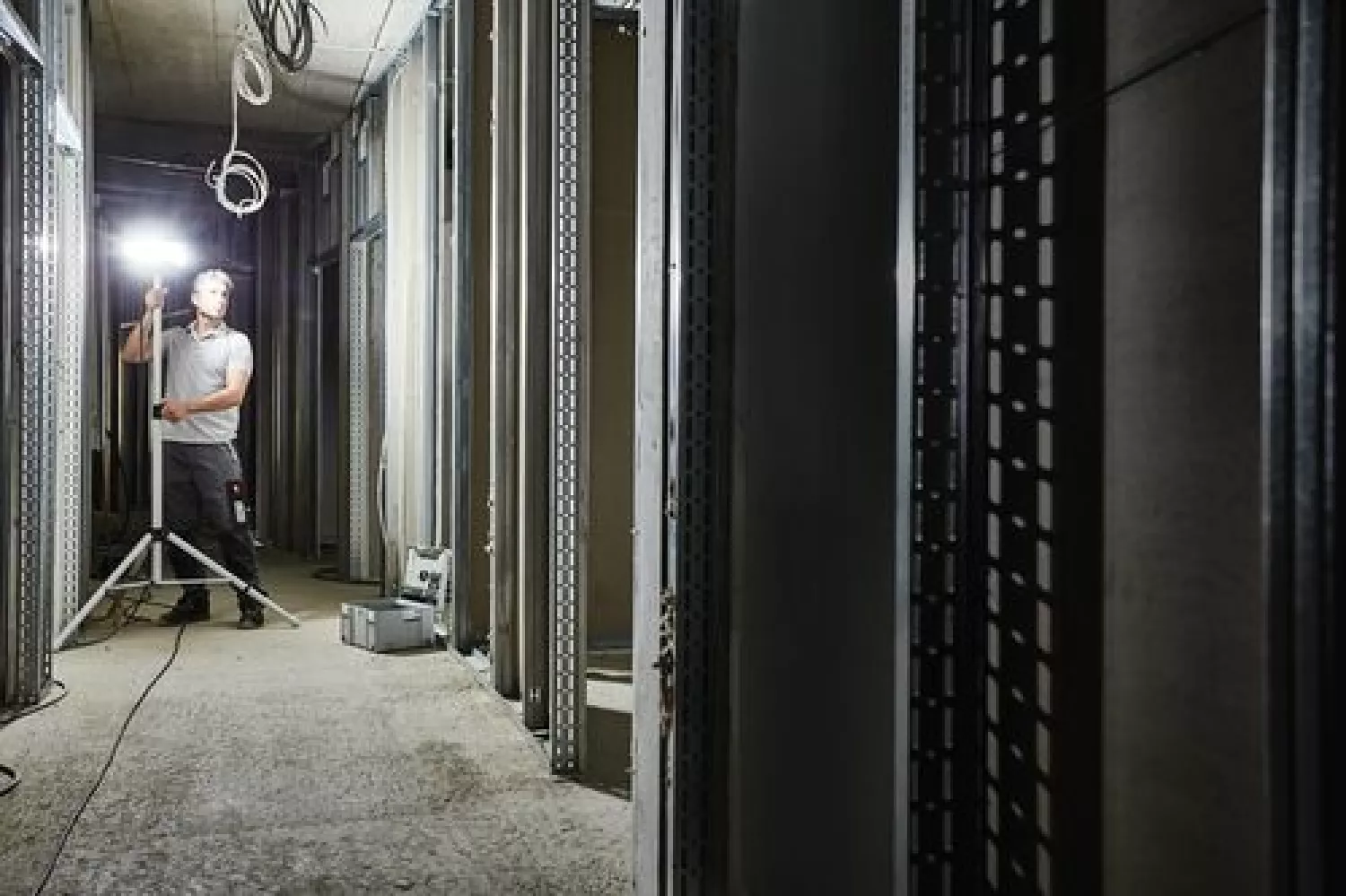 Festool DUO-Set SYSLITE Bouwstraler Incl. Statief In Systainer - 112W - 8000Lm thumbnail 2