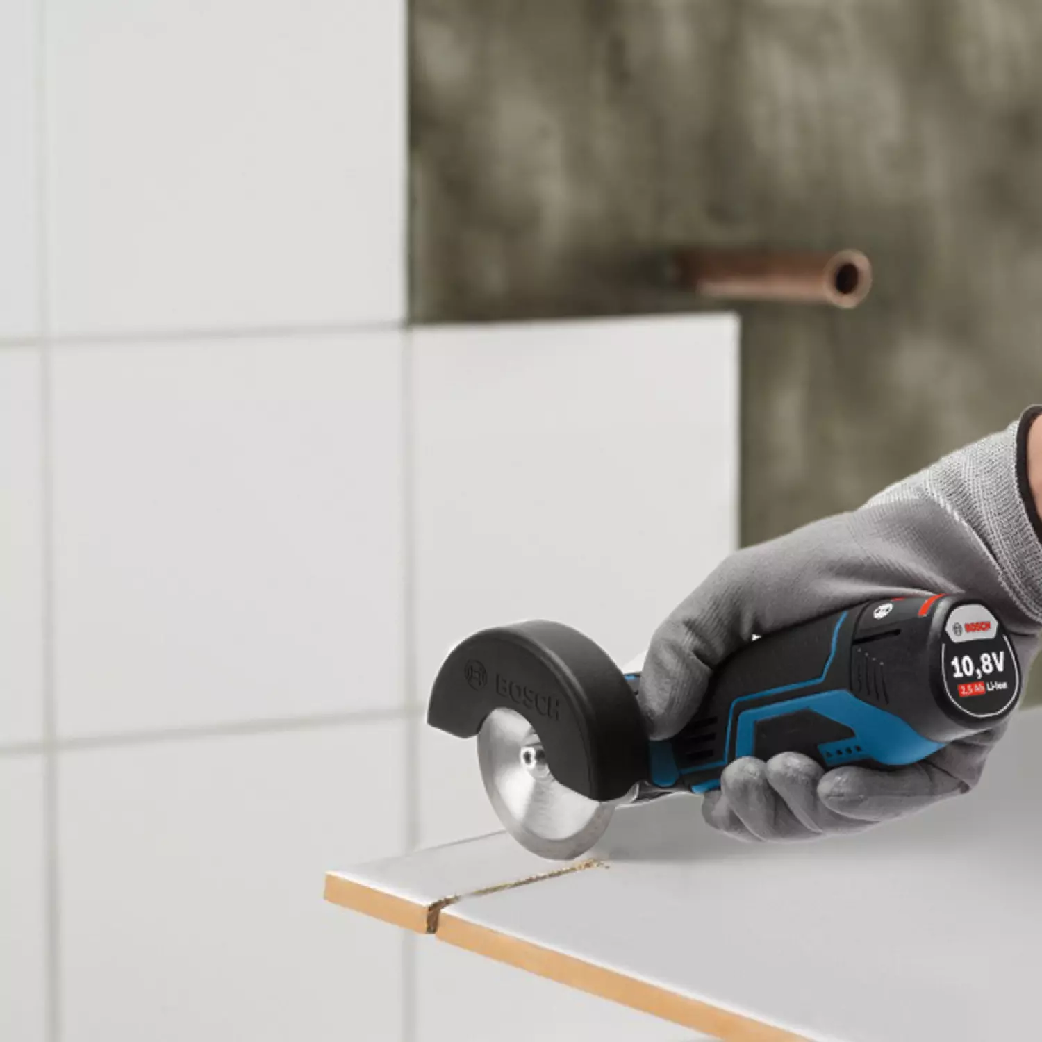 Bosch GWS 12V-76 12V Li-Ion Accu Haakse Slijper Body In L-Boxx - 76mm - Koolborstelloos thumbnail 4