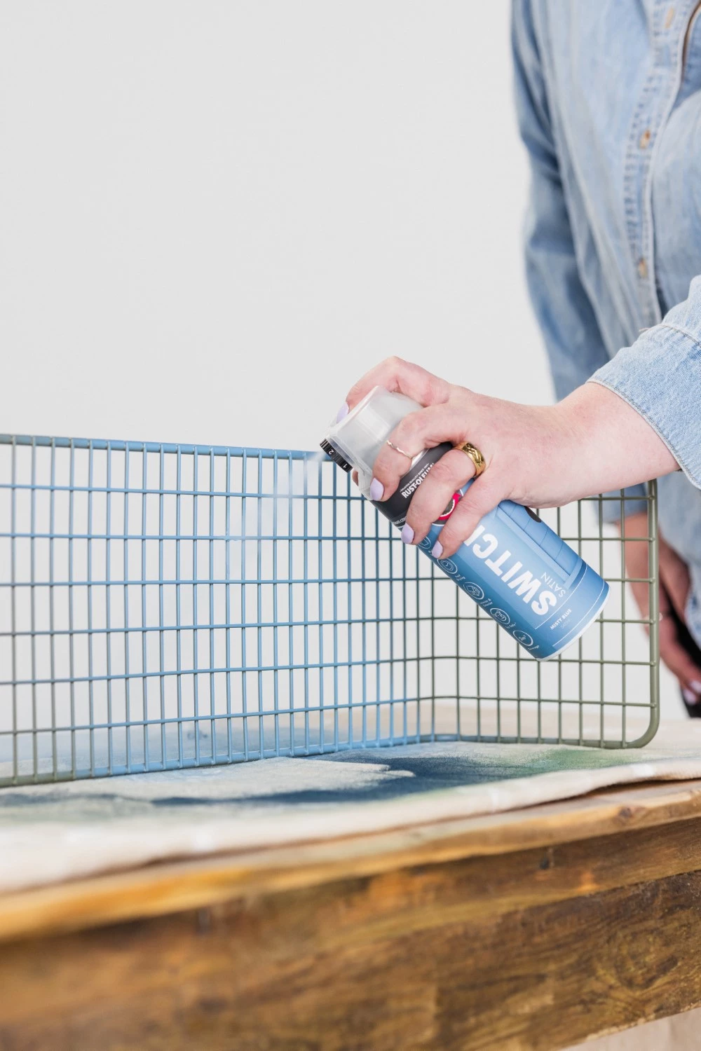 Rust-Oleum Switch Spuitlak - Zijdeglans Mistblauw - 400ml thumbnail 3