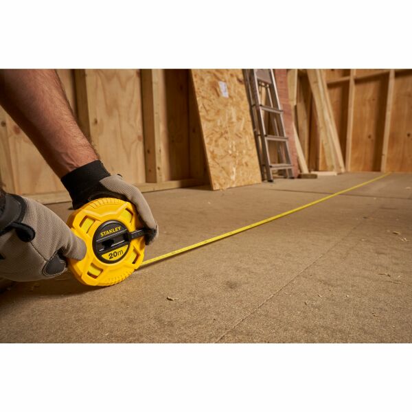 Stanley 0-34-296 Landmeter Fiberglas - 20m - 12,7mm - Gesloten Kast - Detailed view of the product