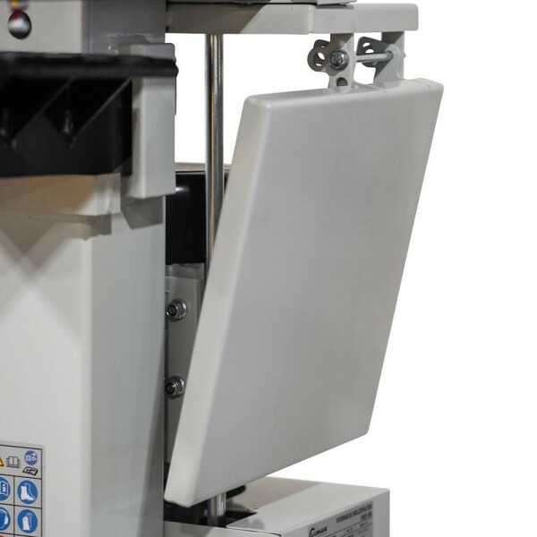 Lumag HOS8N Houtkloofmachine 8 Ton, 230 Volt - Detailed view of the product