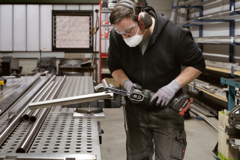 Metabo BF 18 LTX 90 Li-Ion Accu Bandvijlmachine Body - 6-19 X 457mm - Detailed view of the product