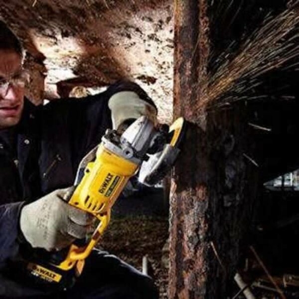 DeWALT DCG412NT 18V Li-ion XR Accu Haakse Slijper Body In TSTAK - 125mm - Detailed view of the product
