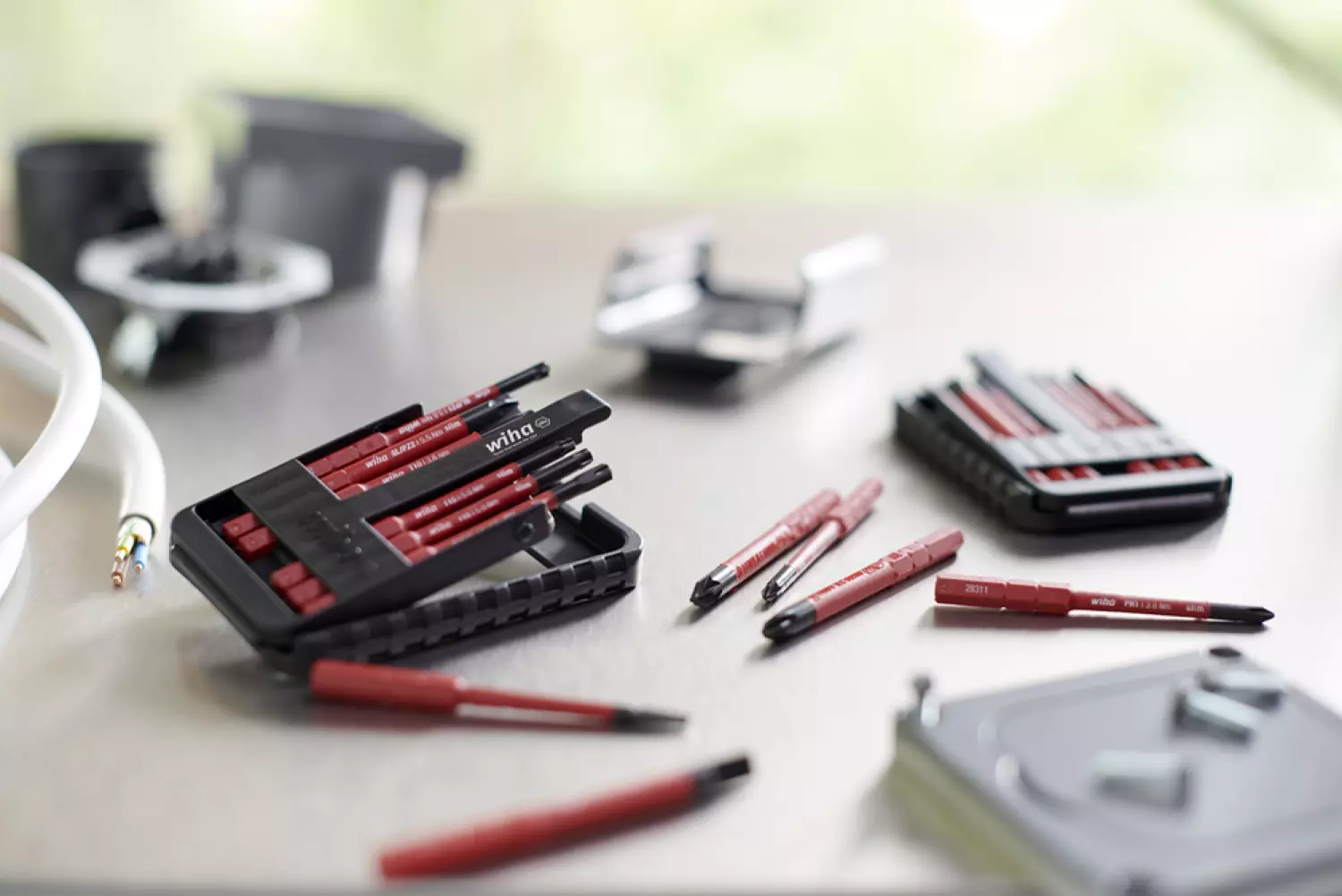 Wiha SB2831B951 12-delige VDE SlimBit Set In Bitbox - SL/PH/PZ/TORX thumbnail 3