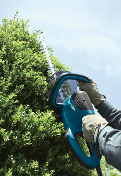 Makita UH4570 Heggenschaar - 550W - 450mm - Detailed view of the product