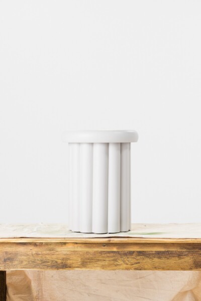 Rust-Oleum Switch Spuitlak - Mat Nachtblauw - 400ml - Detailed view of the product