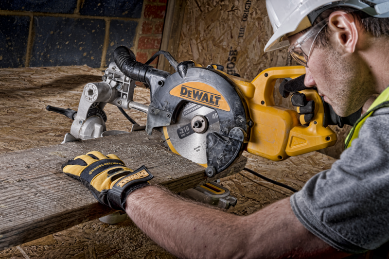 DeWALT DT1953 Construction Cirkelzaagblad - 216 X 30 X 40T - Hout (Met Nagels) - Detailed view of the product