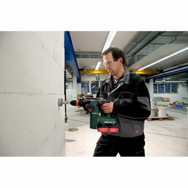 Metabo KHA 36-18 LTX 32 36V (2x 18V) LiHD Accu SDS-plus Combihamer Set (4x 8.0Ah Accu) In MetaBox - 3,1J - Detailed view of the product