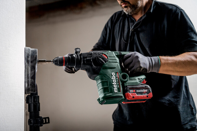 Metabo KH 18 LTX BL 35 Q 18V Li-ion Accu Combihamer Set (2x 5.5Ah Accu) In MetaBox - 4.2J - Detailed view of the product