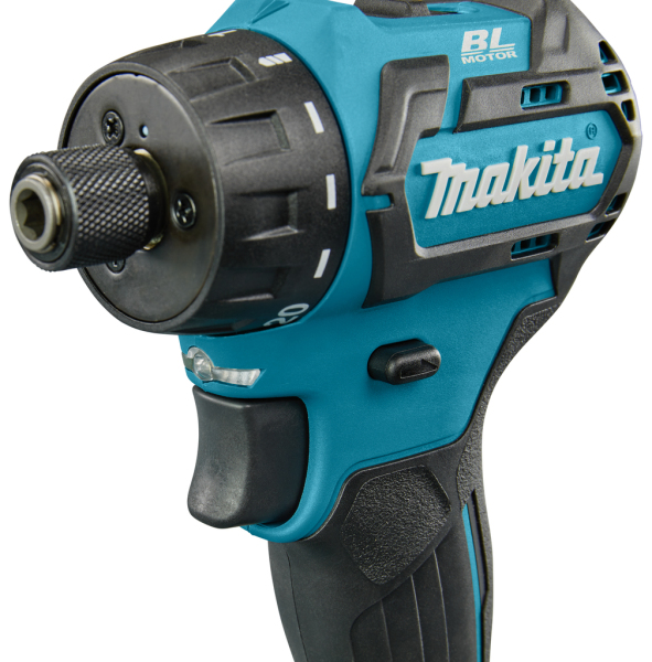 Makita DF032DZJ 12V Max Li-Ion Accu Boor-/schroefmachine Body In Mbox - Koolborstelloos - Detailed view of the product