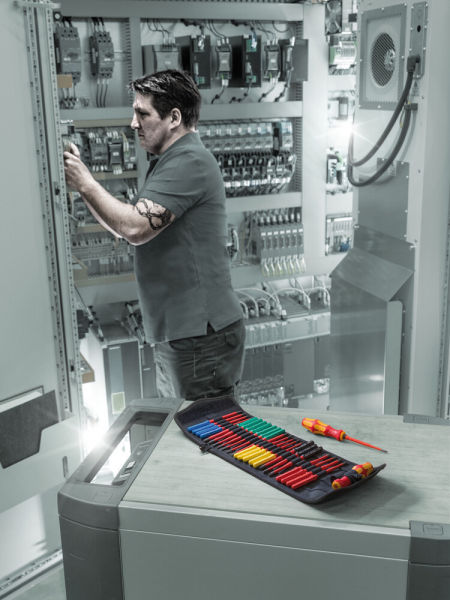 Wera 05006617001 26-delig Kraftform Kompakt VDE Big Pack 1 Wisselklingenset In Etui - Detailed view of the product