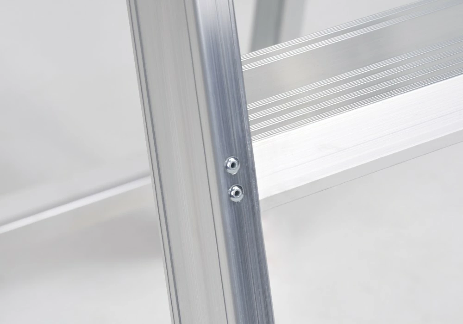 Altrex Sierra SEO 5 Trap - Enkel - Aluminium - 5 Treden - Max. Werkhoogte 3,2m thumbnail 4