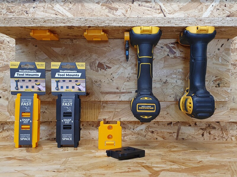 StealthMounts TM-DW18-YLW-4 Machinehouder Voor DeWALT XR - Geel - 4-pack - Detailed view of the product