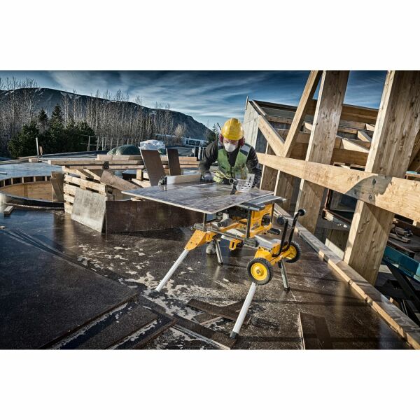 DeWALT DCS7485N-XJ 54V Li-ion XR FlexVolt Accu Tafelzaag Body - 210 X 30mm - Koolborstelloos - Detailed view of the product