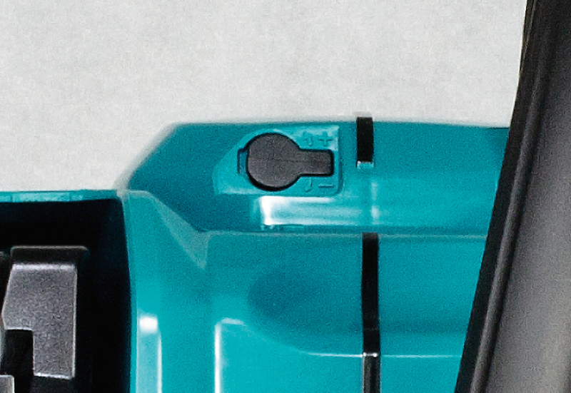 Makita UC022GZ XGT 40V Li-Ion Accu Kettingzaag - 35cm - Snelspan - Detailed view of the product