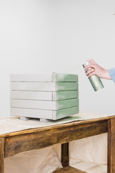 Rust-Oleum Switch Spuitlak - Mat Vintage Groen - 400ml - Detailed view of the product