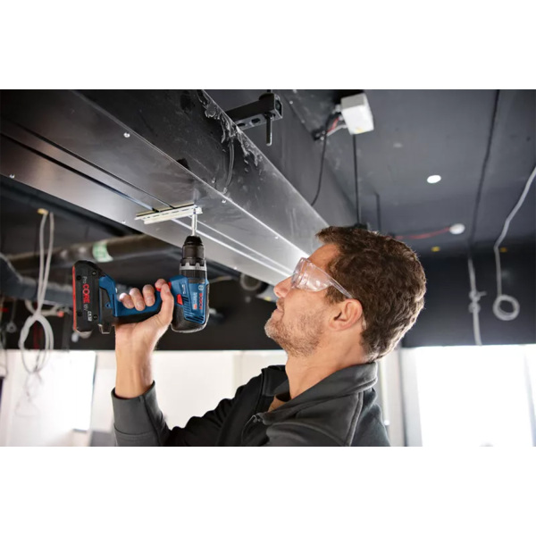 Bosch GSB18V-55 18V Li-ion Accu Schroefboormachine Set (3x 4Ah Accu) In L-Case - Detailed view of the product