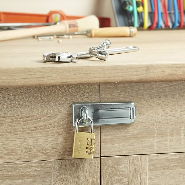 Master Lock 604EURD Hangslot - 40mm - Cijfercode - Detailed view of the product