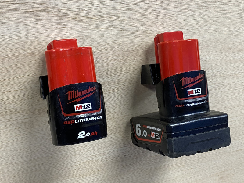 StealthMounts BM-MW12-BLK-6-BLK Accuhouder Voor Milwaukee M12 - Zwart - 6-pack - Detailed view of the product