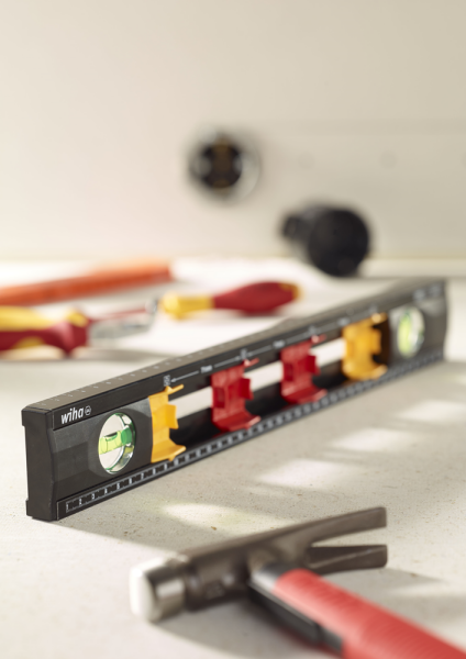 Wiha 246 Elektricienswaterpas - 400mm - Detailed view of the product