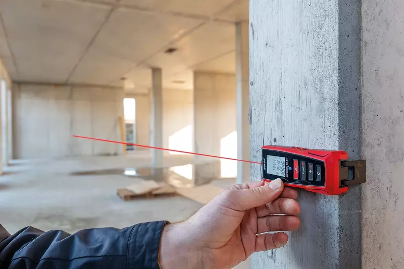 Sola METRON 60 BT Laser Afstandsmeter In Tas - Bluetooth - 60m - Detailed view of the product