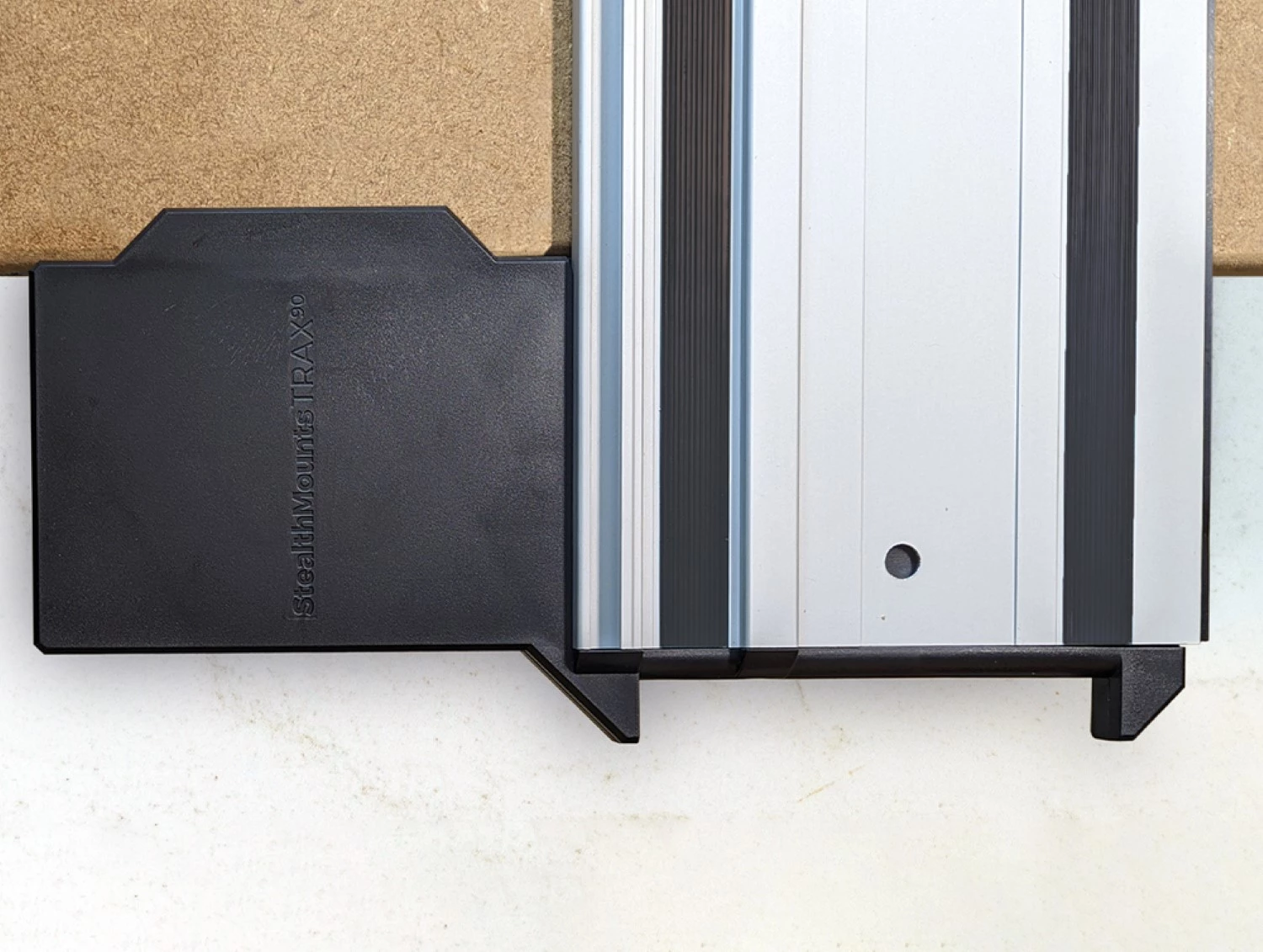 StealthMounts TSS-L-MW-1 Baanzaagvierkant Voor Milwaukee Geleiderails - 90 Graden thumbnail 3