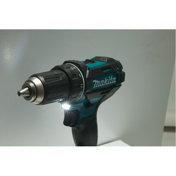 Makita DDF482RFJ 18V Li-Ion Accu Boor-/schroefmachine Set (2x 3.0Ah Accu) In Mbox - Detailed view of the product