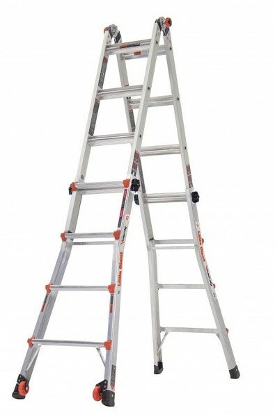Little Jumbo 48414101 Little Giant Velocity Telescoopladder - 4 X 4 Treden - Detailed view of the product