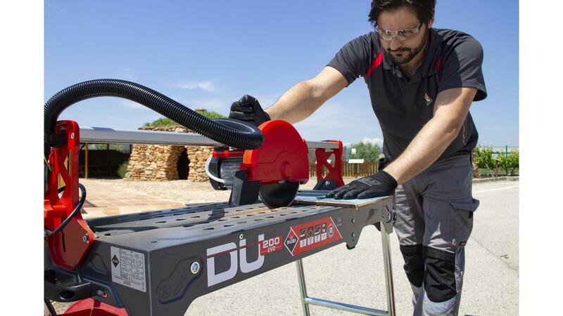 Rubi DU 200 EVO Tegelzaagmachine Incl. Diamantzaagblad - 650mm - Detailed view of the product