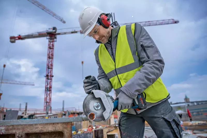 Bosch GWS 18V-180 P 18V Accu Haakse Slijper Body - 180 Mm - Detailed view of the product
