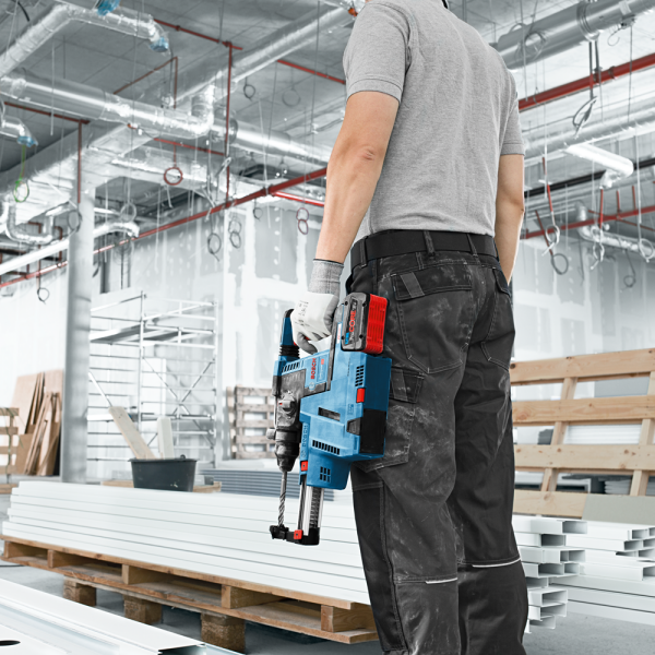 Bosch GBH 18V-26 F 18V Li-Ion Accu SDS-plus Combihamer Set (2x 5.5Ah Accu) Incl. GDE 18V-16 Afzuigsysteem In L-Boxx - 2,6J - Koolborstelloos - Detailed view of the product