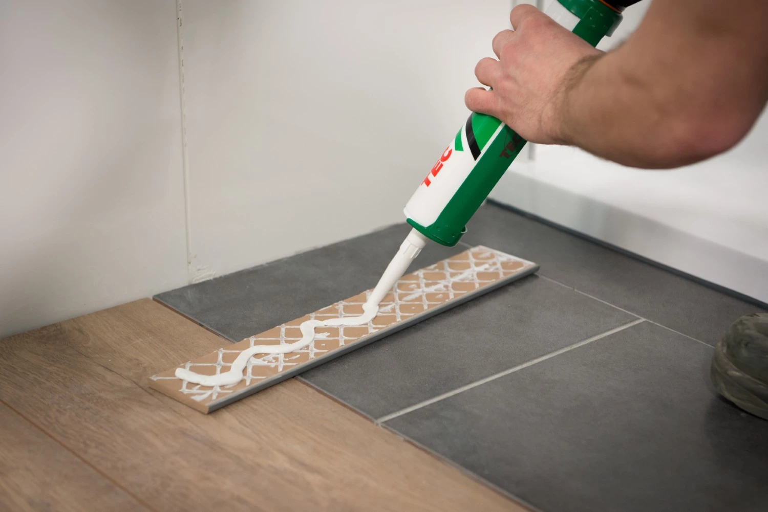 TEC7 Montagekit - Wit - Koker - 310ml (12st) thumbnail 3