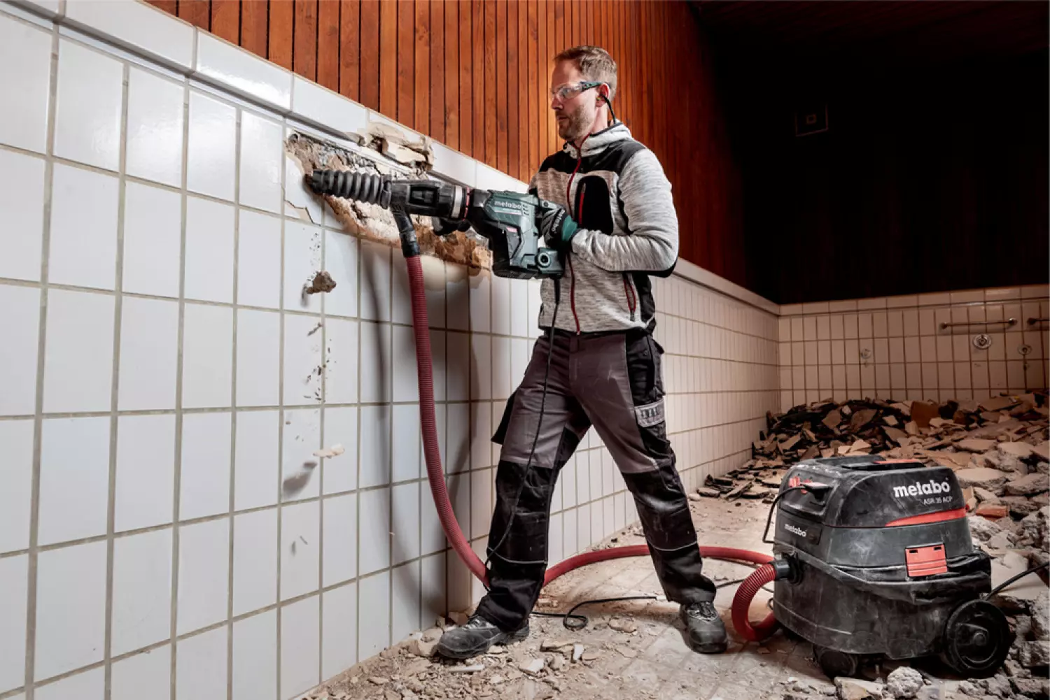 Metabo KHEV 5-40 BL SDS-Max Combihamer In Koffer - 1150W - 8.7J - Koolborstelloos thumbnail 3