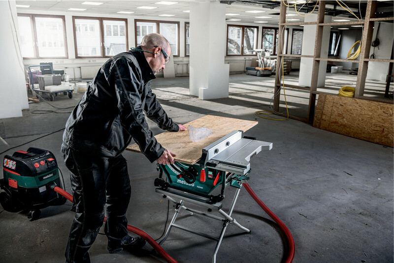 Metabo TS 254 M Zaagtafel Set Incl. Onderstel TSU - 1500W - 254 X 30mm - Detailed view of the product