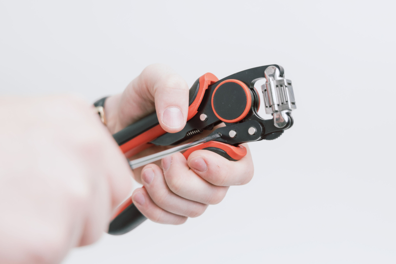 Wiha Z62006 Krimptang Adereindhulzen - 0,08-16,0mm² - Detailed view of the product