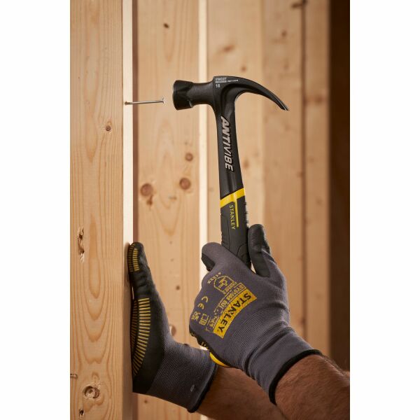 Stanley FatMax FMHT1-51275 Klauwhamer Anti Vibratie - 450gr - Kromme Klauw (1-51-275) - Detailed view of the product