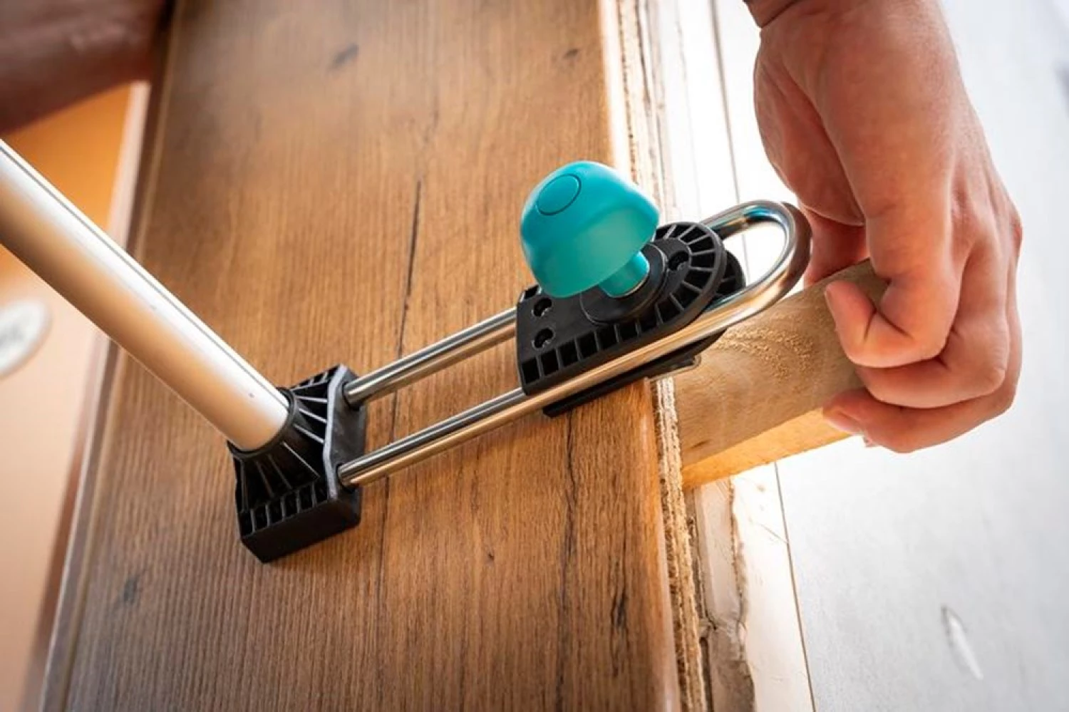 Wolfcraft 3675000 Deurkozijn Montage Hulp EASY thumbnail 4