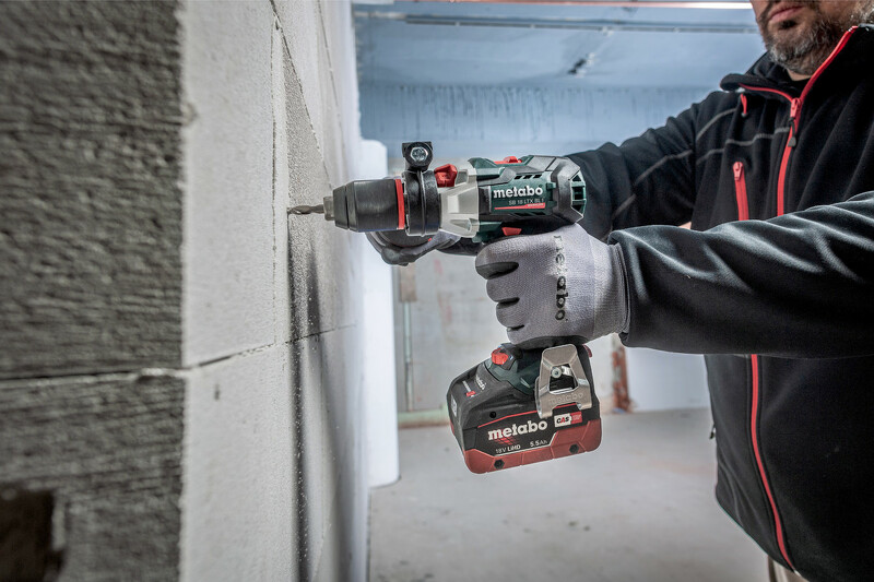 Metabo SB 18 LTX BL I 18V Li-ion Accu-klopboormachine Body In MetaBOX - Koolborstelloos - Detailed view of the product